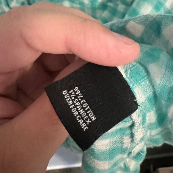 Relativity Roll Tab Sleeve Button Down Gingham Top Size Medium - Picture 5 of 7